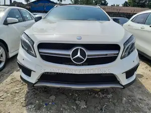 Mercedes-Benz GLA 250 2015 White