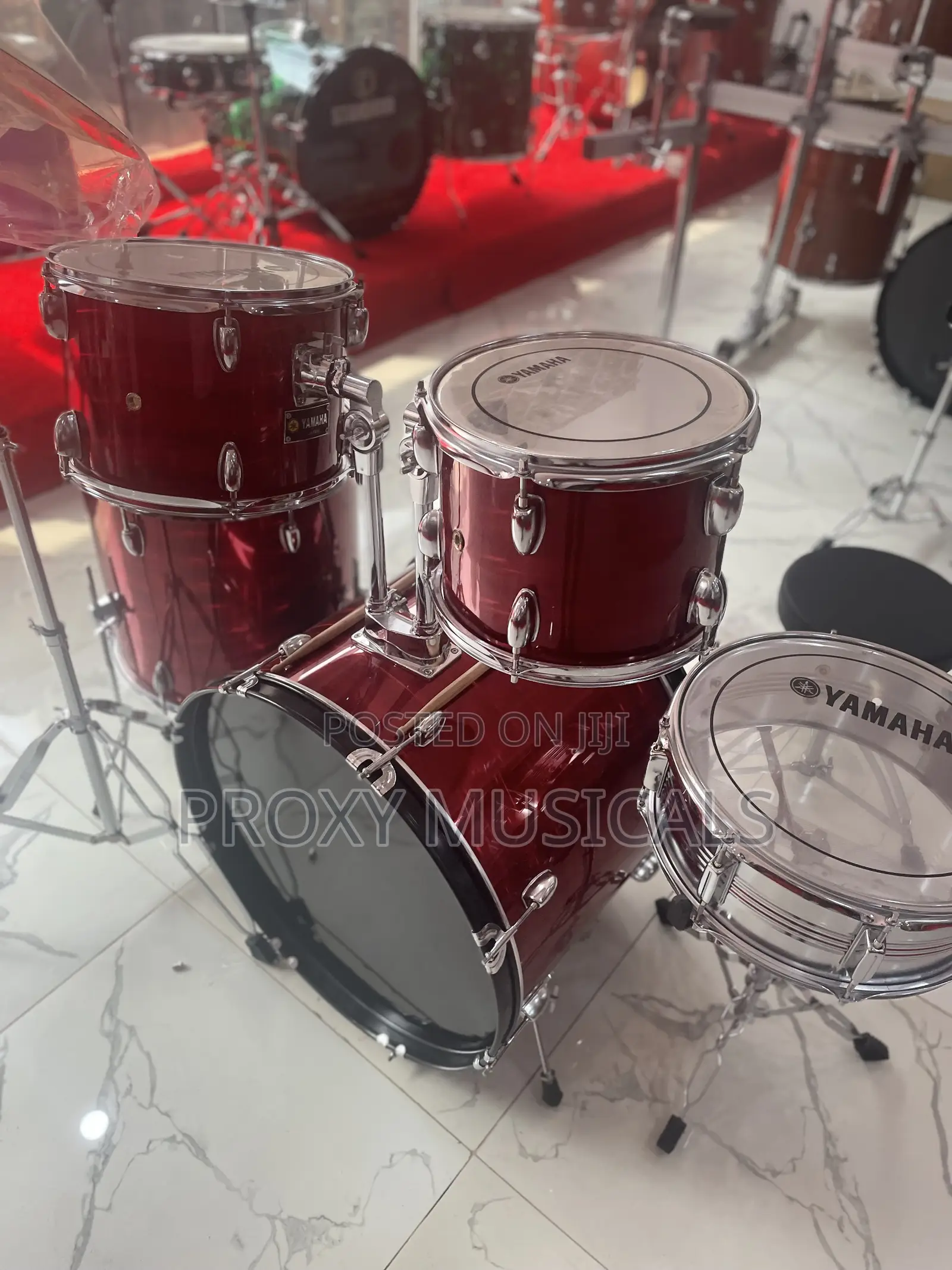 Original Yamaha 5 Set Drum Kit