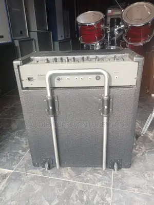 Infinity Hydrive Bass 18inchies 600w