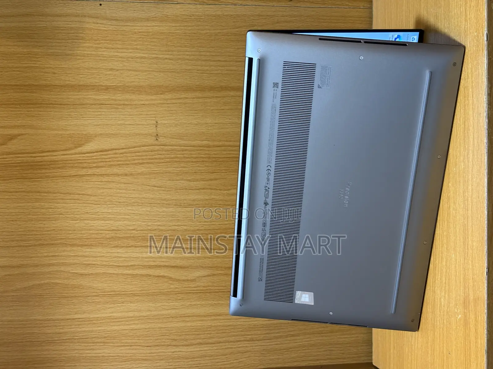 Laptop Dell Precision 5560 16GB Intel Core i7 SSD 512GB