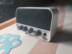 Lekato Mini Guitar Amplifier