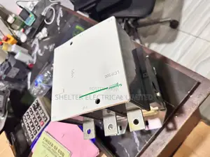 Schnieder Contactor 700amp