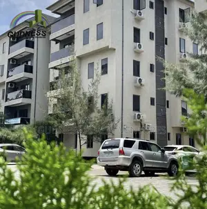 3bdrm Apartment in Ikota for rent