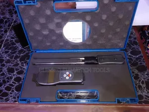 Green Moisture Meter