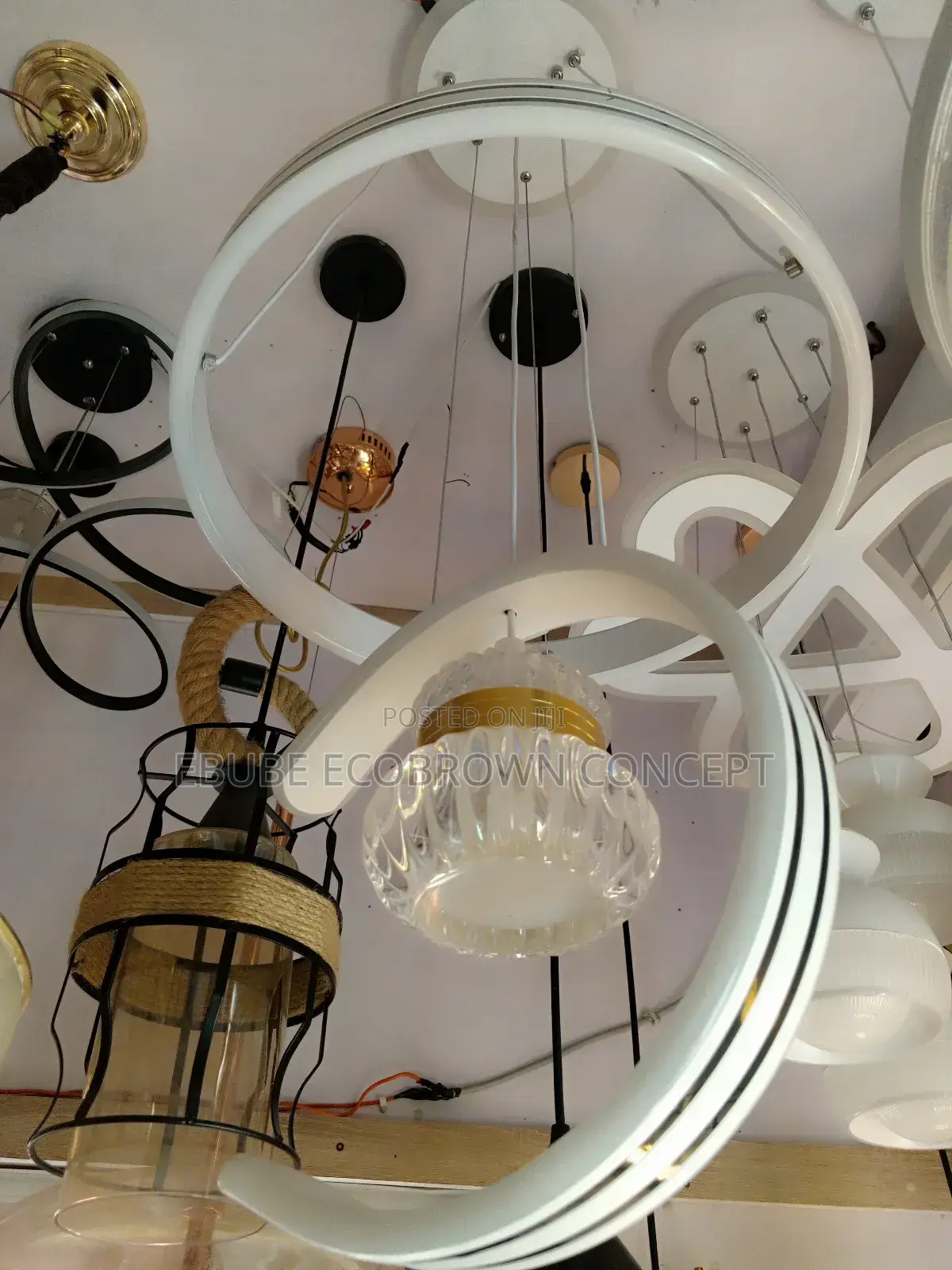 Beautiful Modern Chandelier for Modern Homes