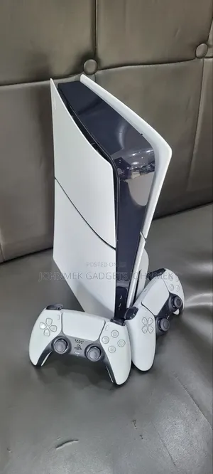 Ps5 Slim Direct Uk Used With 2 Pads Standard Edition