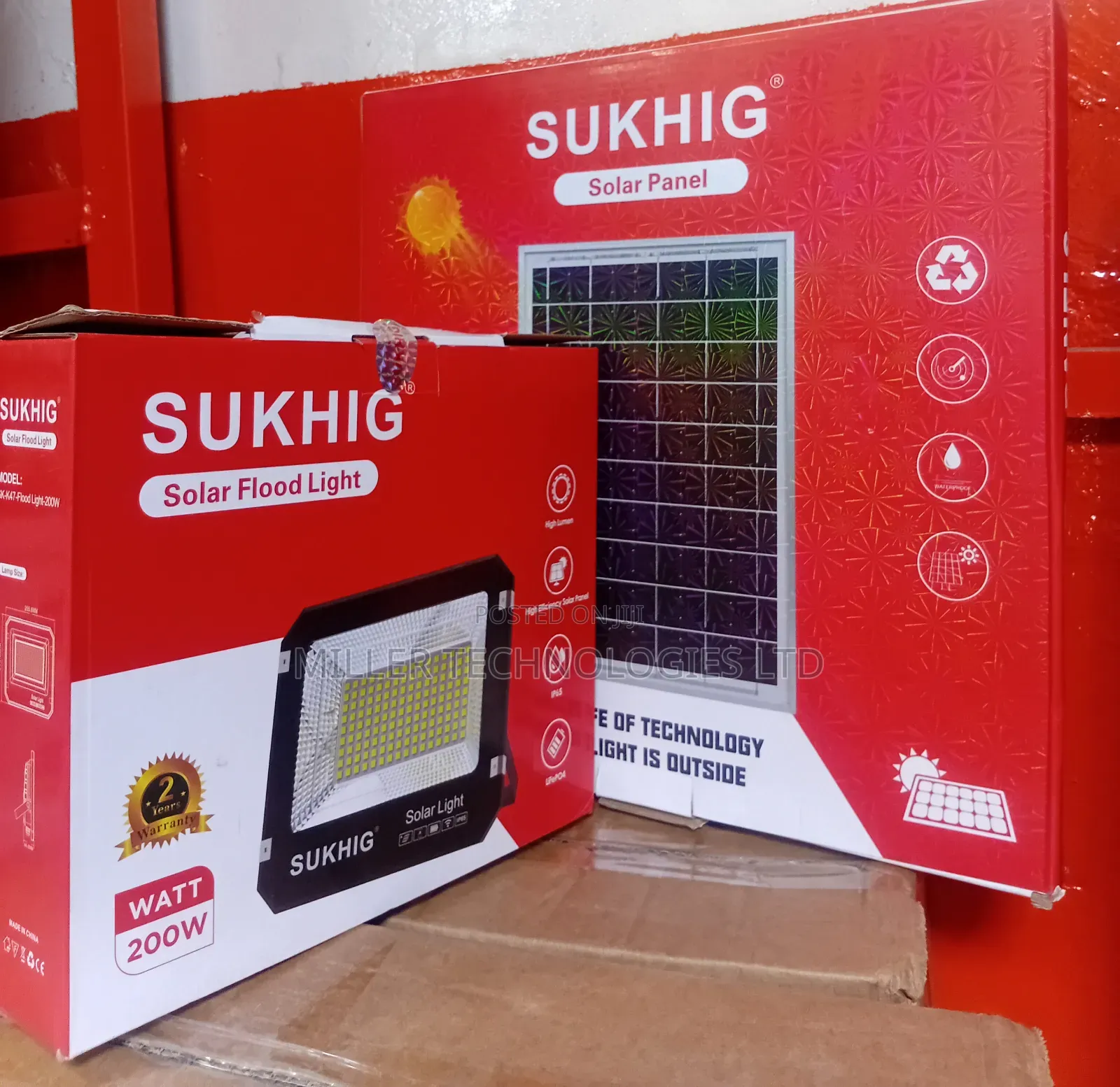 Sukhig Light Flood Light 200w With Solar Panel