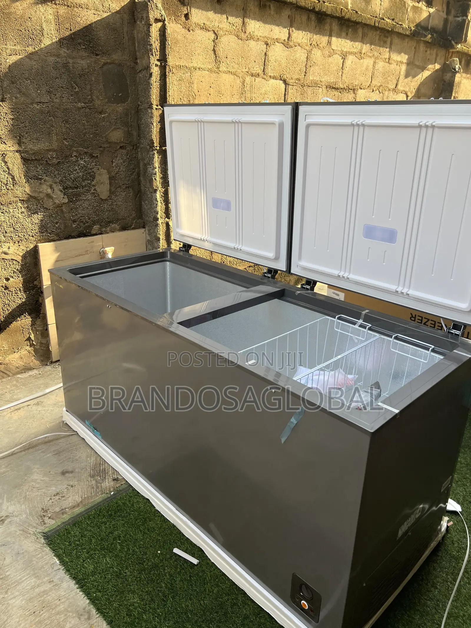 55dd Hisense Massive 500l Double Door Freezer FRZ Fc 66dd Durable ...