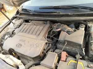 Toyota Avalon XLE 4dr Sedan (3.5L 6cyl 6A) 2015 Silver