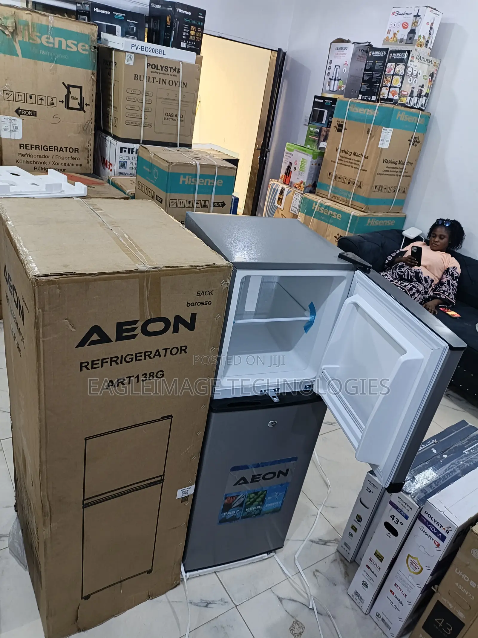 Seamless Aeon 138l Double Door Refrigerator