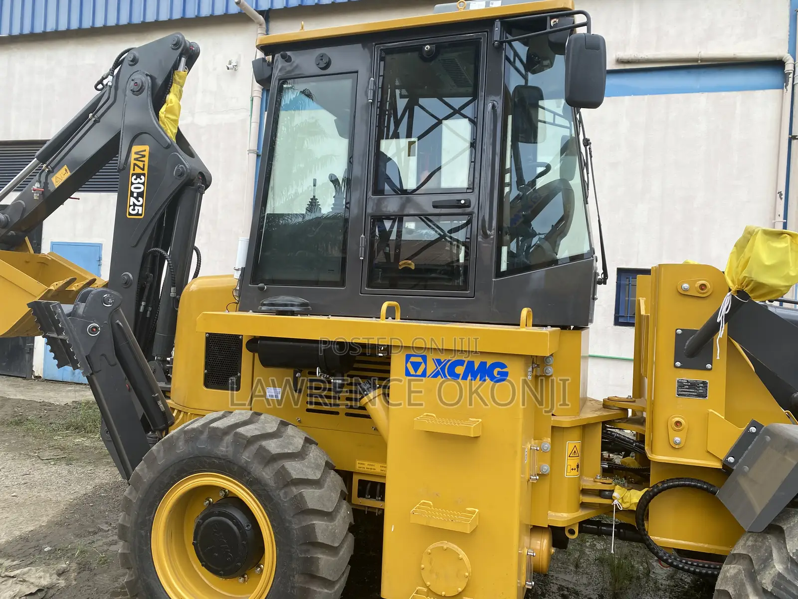 XCMG Backhoe Loader