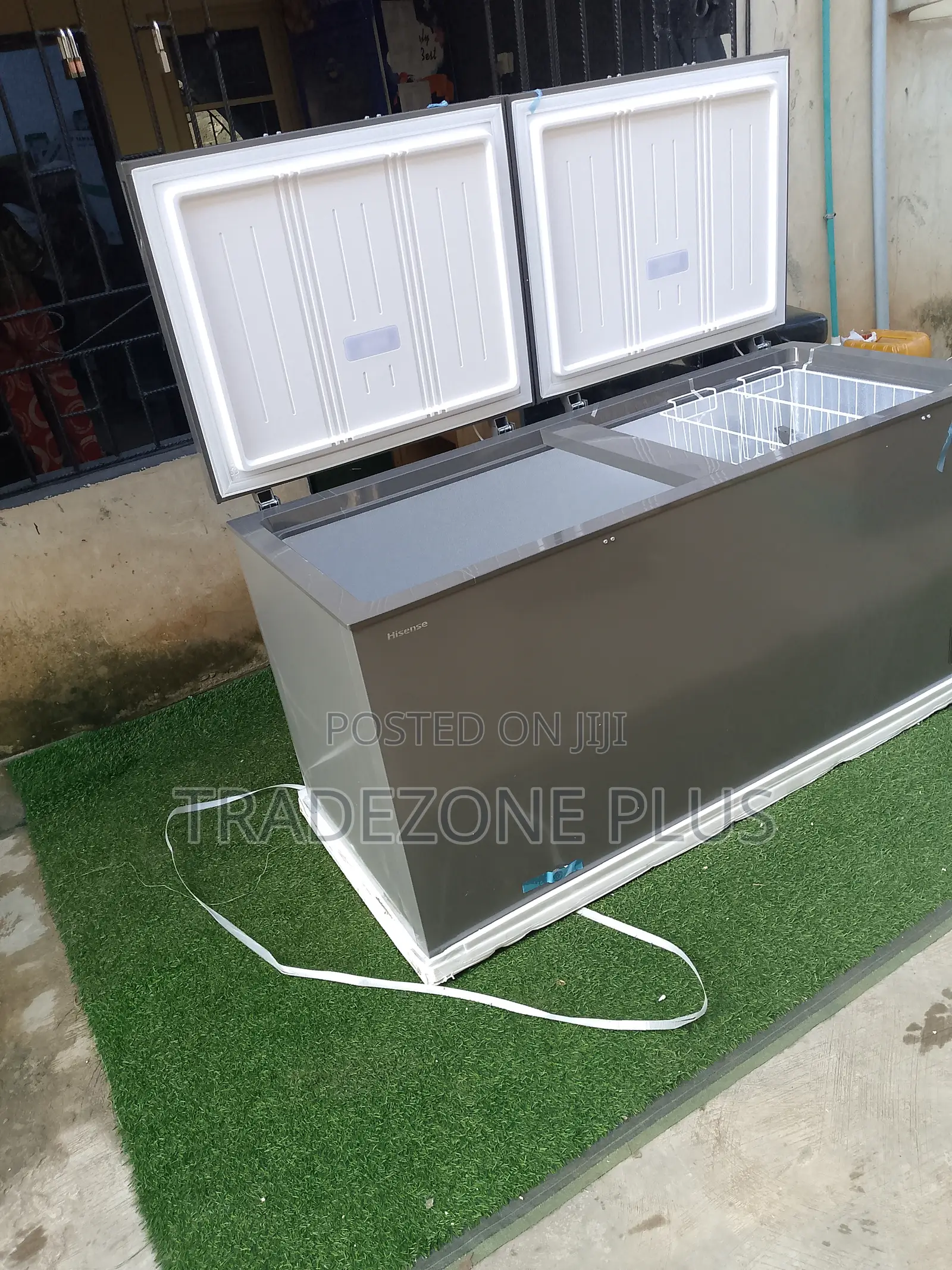 Hisense Deep Freezer 520l – Large Capacity