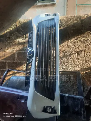 Sienna 2019 Front Bumper Complete