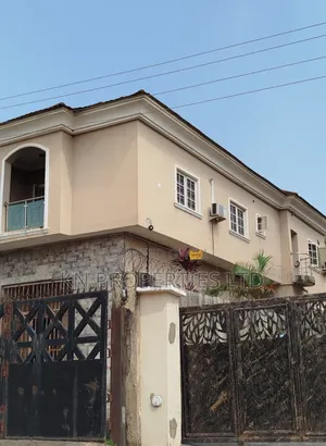 4bdrm Duplex in Apo for rent