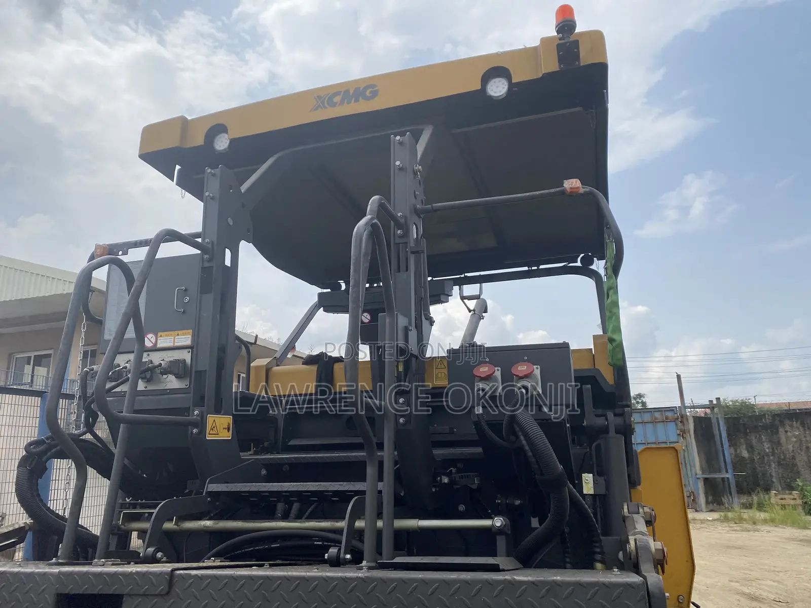 XCMG Asphalt Paver