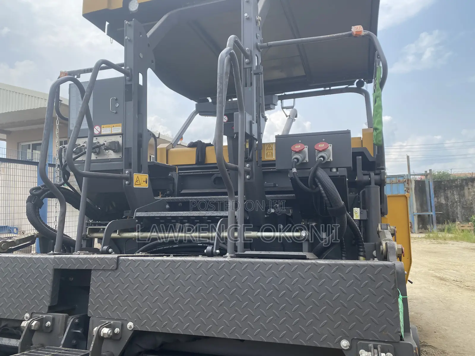 XCMG Asphalt Paver