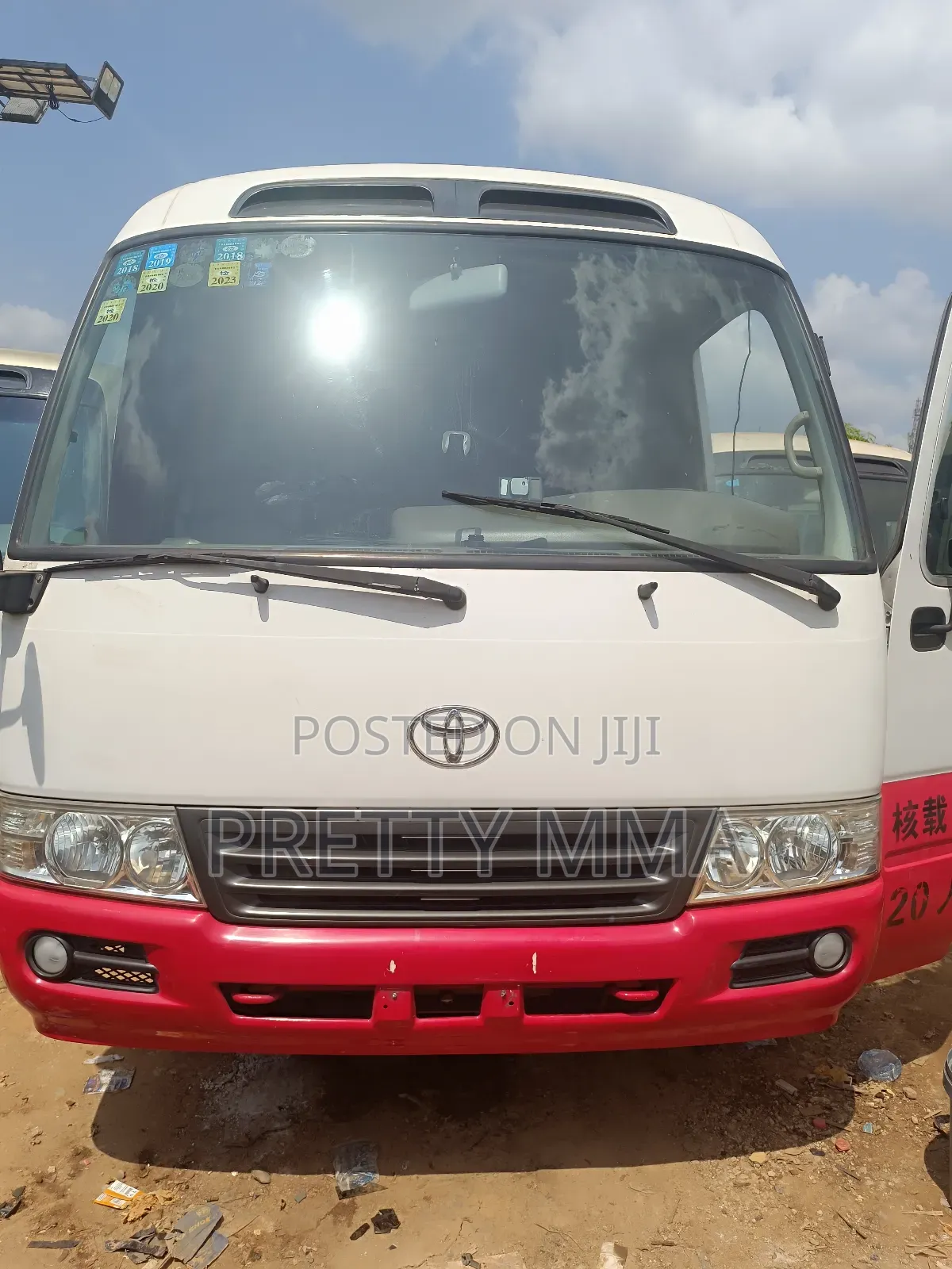 Toyota Coaster 2016 Red