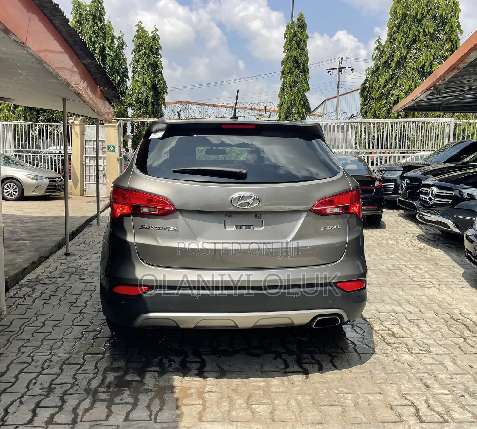 Hyundai Santa Fe 2013 Gray