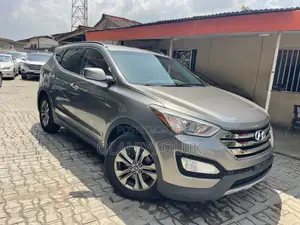 Hyundai Santa Fe 2013 Gray