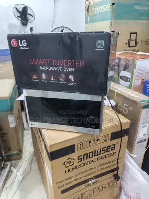 Power-Saving Lg 25l Inverter Microwave