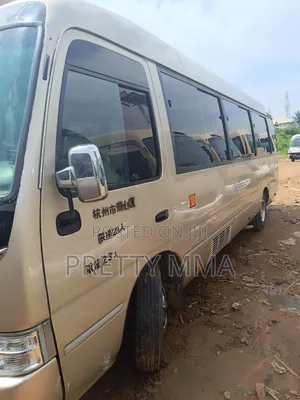 Toyota Coaster 2017 Gold