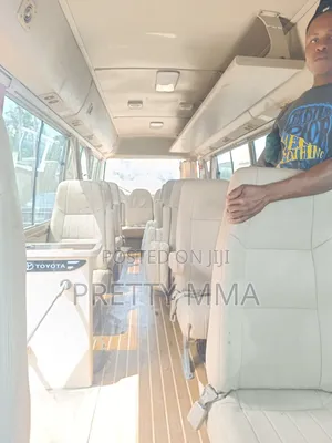 Toyota Coaster 2017 Gold