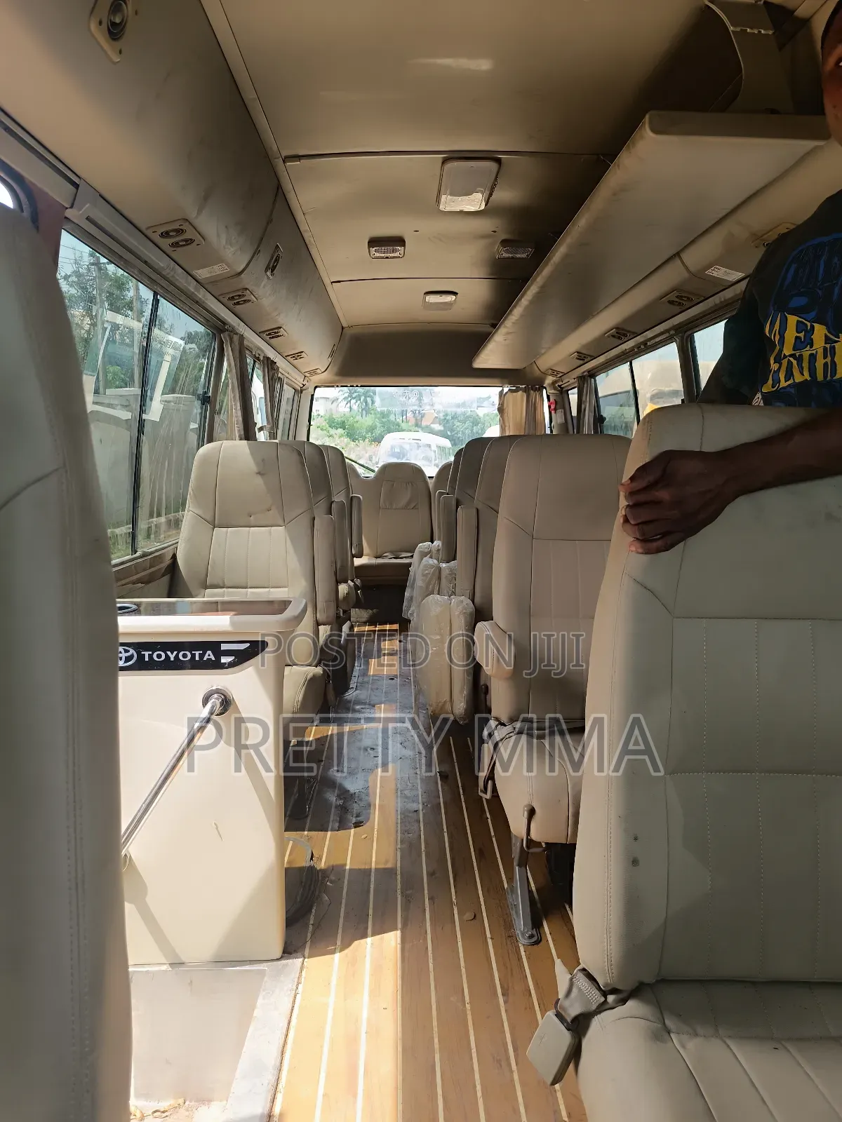 Toyota Coaster 2017 Gold