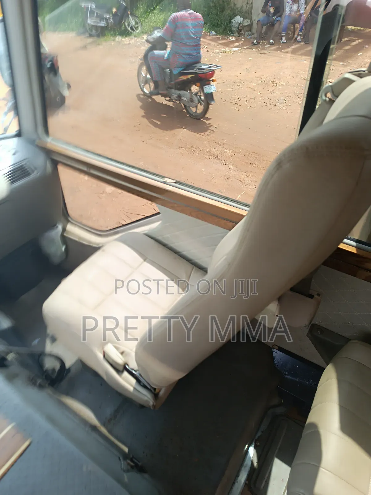Toyota Coaster 2017 Gold