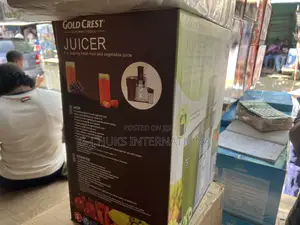 Goldcrest Gold Crest 2 Speed Professional Juice Extractor With 800 W