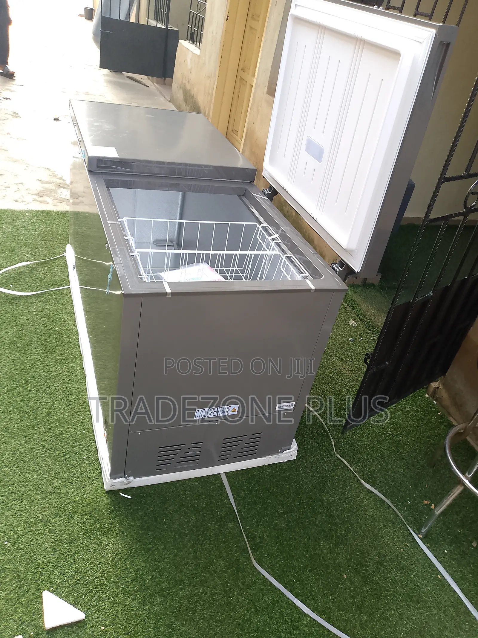 Hisense 520l Deep Freezer – Family Sized