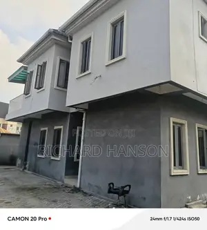 13bdrm Block of Flats in Sangotedo for sale