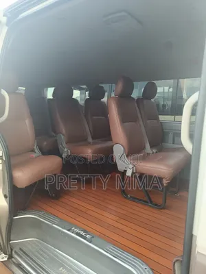 Toyota HiAce 2018 Beige