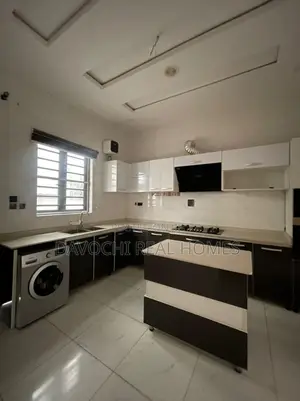 4bdrm Duplex in Orchid Road, Lekki Phase 2 for rent
