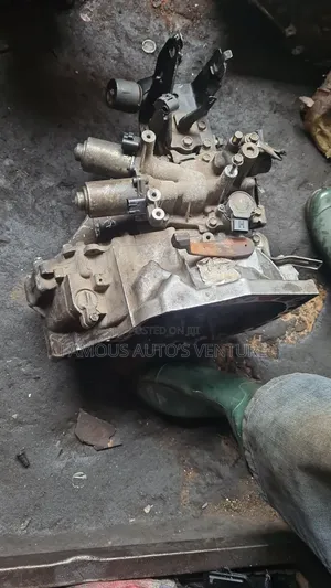 Toyota Yaris Gearbox at Affordable Price