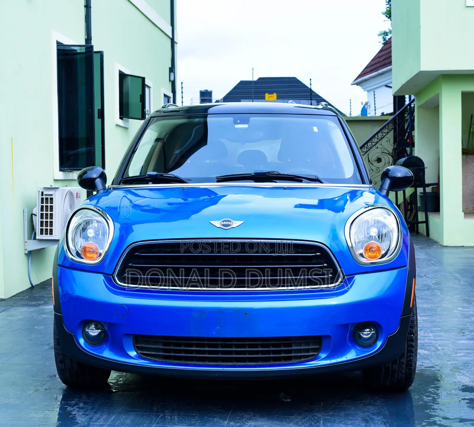 Mini Cooper 2013 Blue