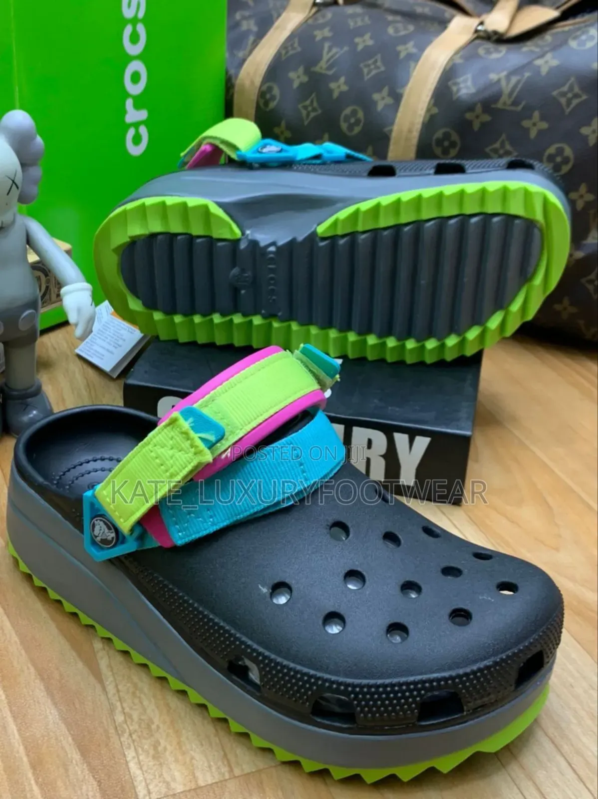 Quality Iconic Crocs