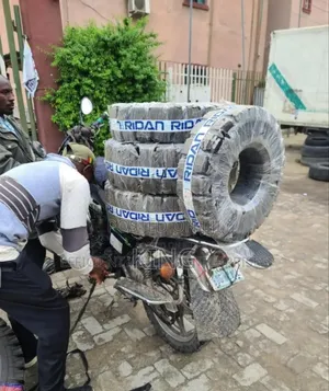Ridan Velox India Forklifts Solid Tyres 2tons to Tonnes