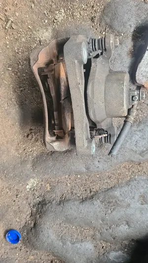 Caliper Nissan Versa 2008