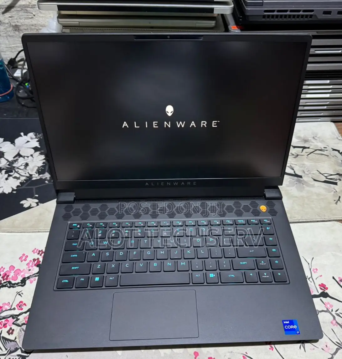 Laptop Dell Alienware 15 R3 16GB Intel Core i7 SSD 1T