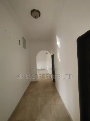 3bdrm Block of Flats in Jahi for rent