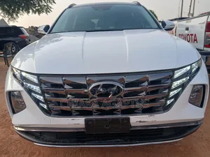 Hyundai Tucson 2023 White