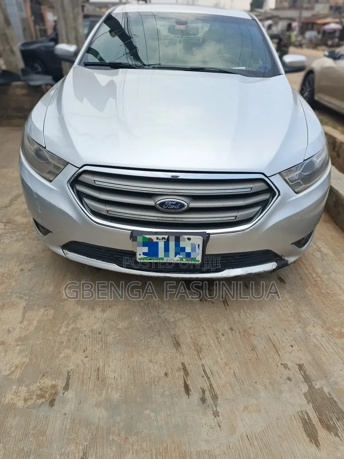 Ford Taurus SEL  2013 Silver