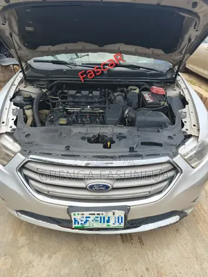 Ford Taurus SEL  2013 Silver