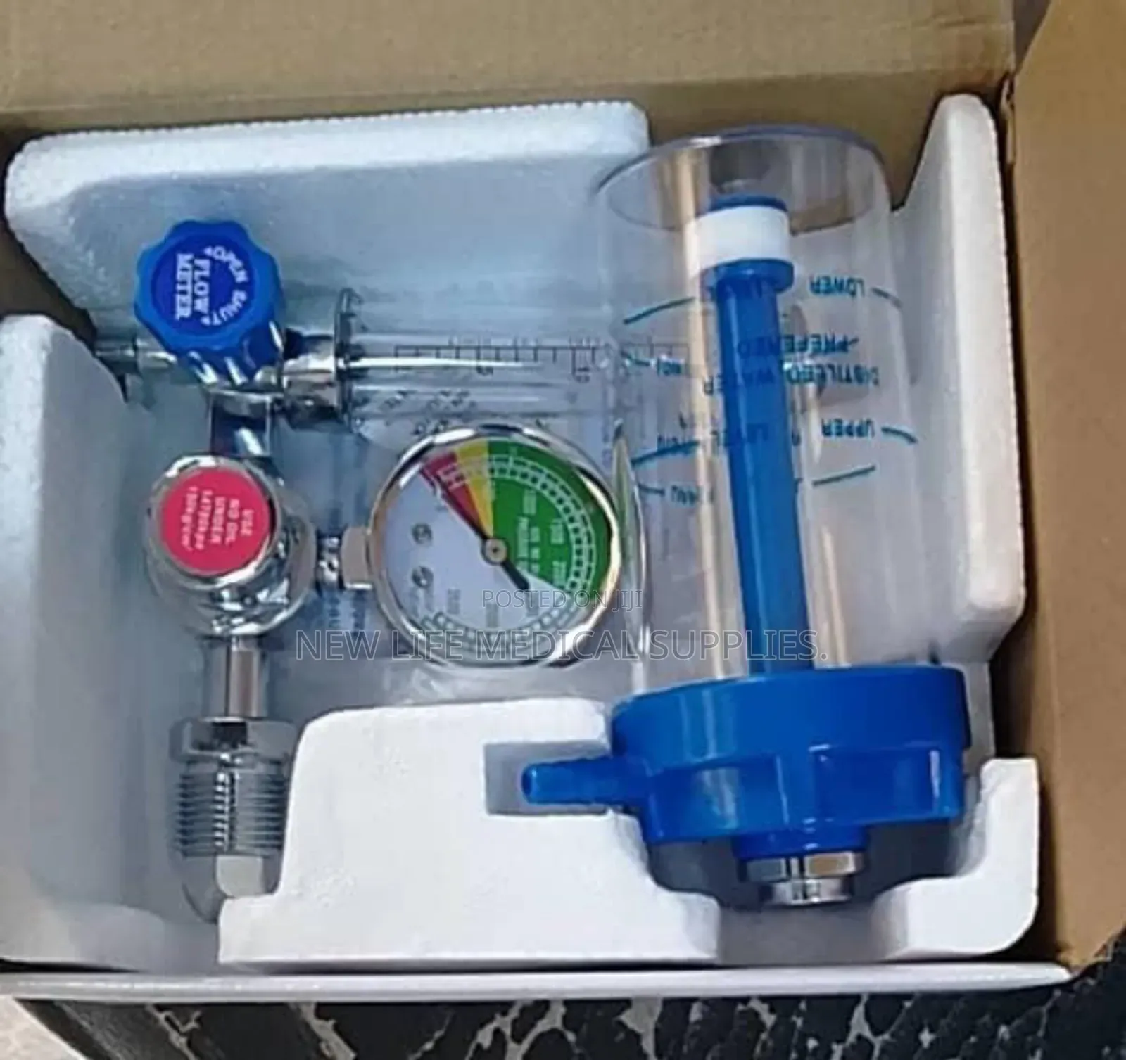 Oxygen Regulator and Mask