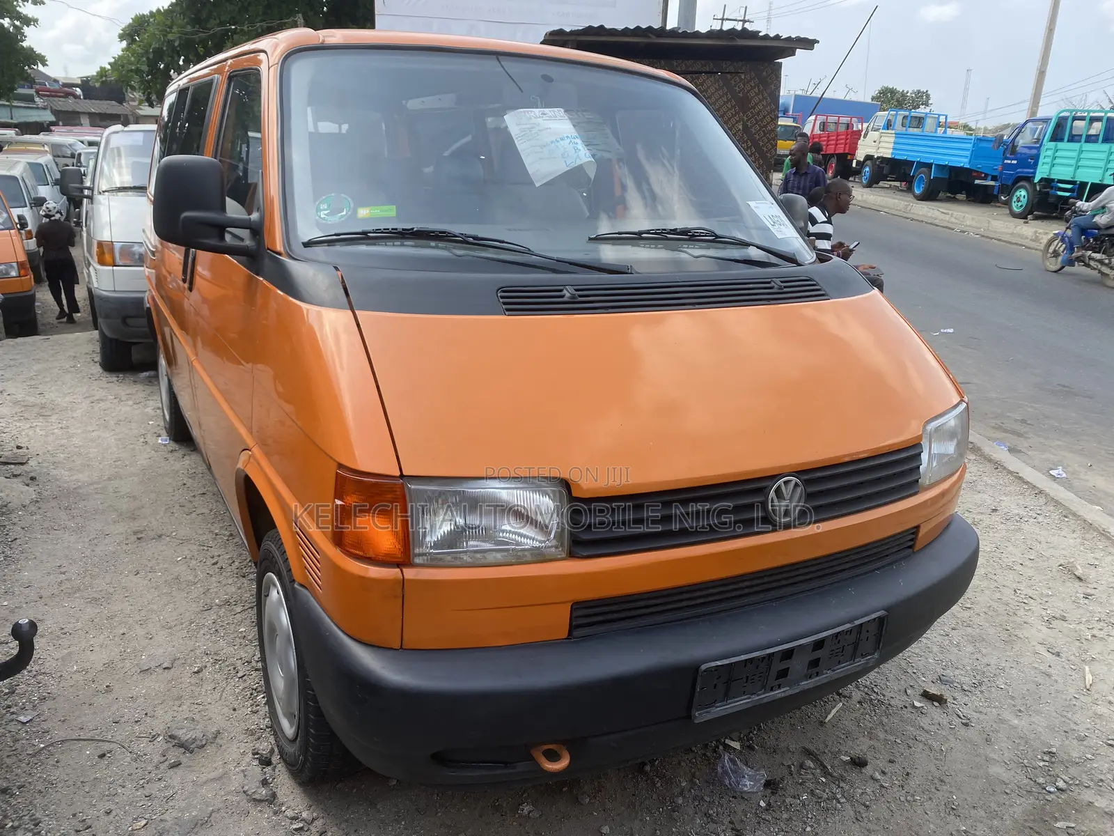 Volkswagen Transporter 2002 Orange