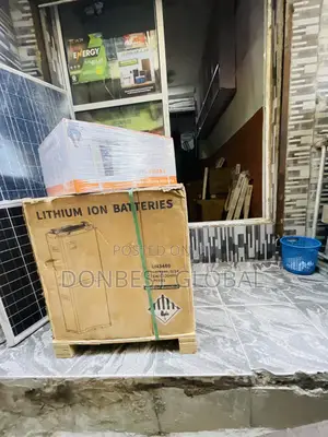 15kwh 48v Blue Carbon Standing Lithium Ion Battery