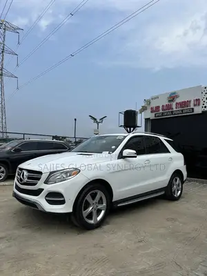 Mercedes-Benz GLE-Class GLE 350d 4MATIC 2016 White