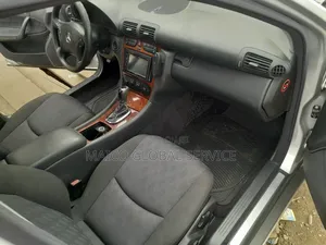 Mercedes-Benz C180 2002 Silver