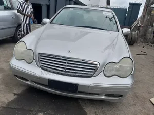 Mercedes-Benz C180 2004 Silver