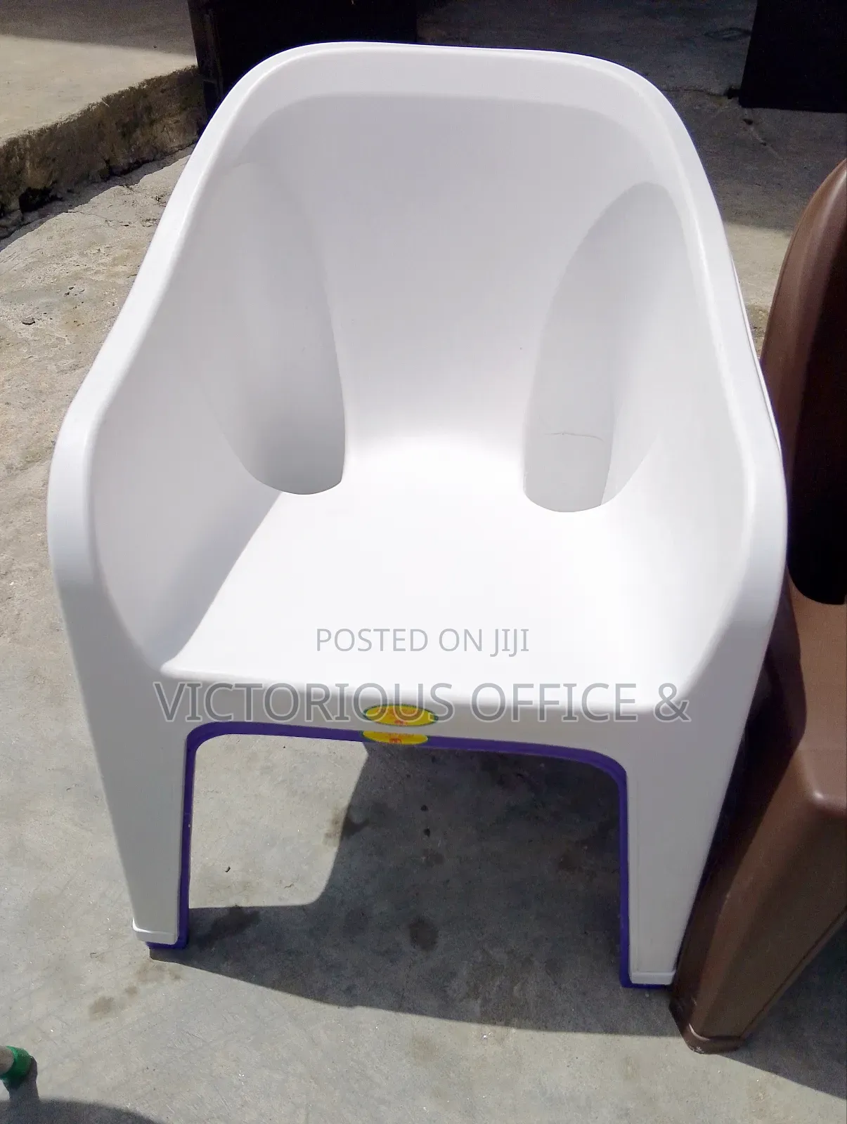 High Quality Mahaveer Modern Chair